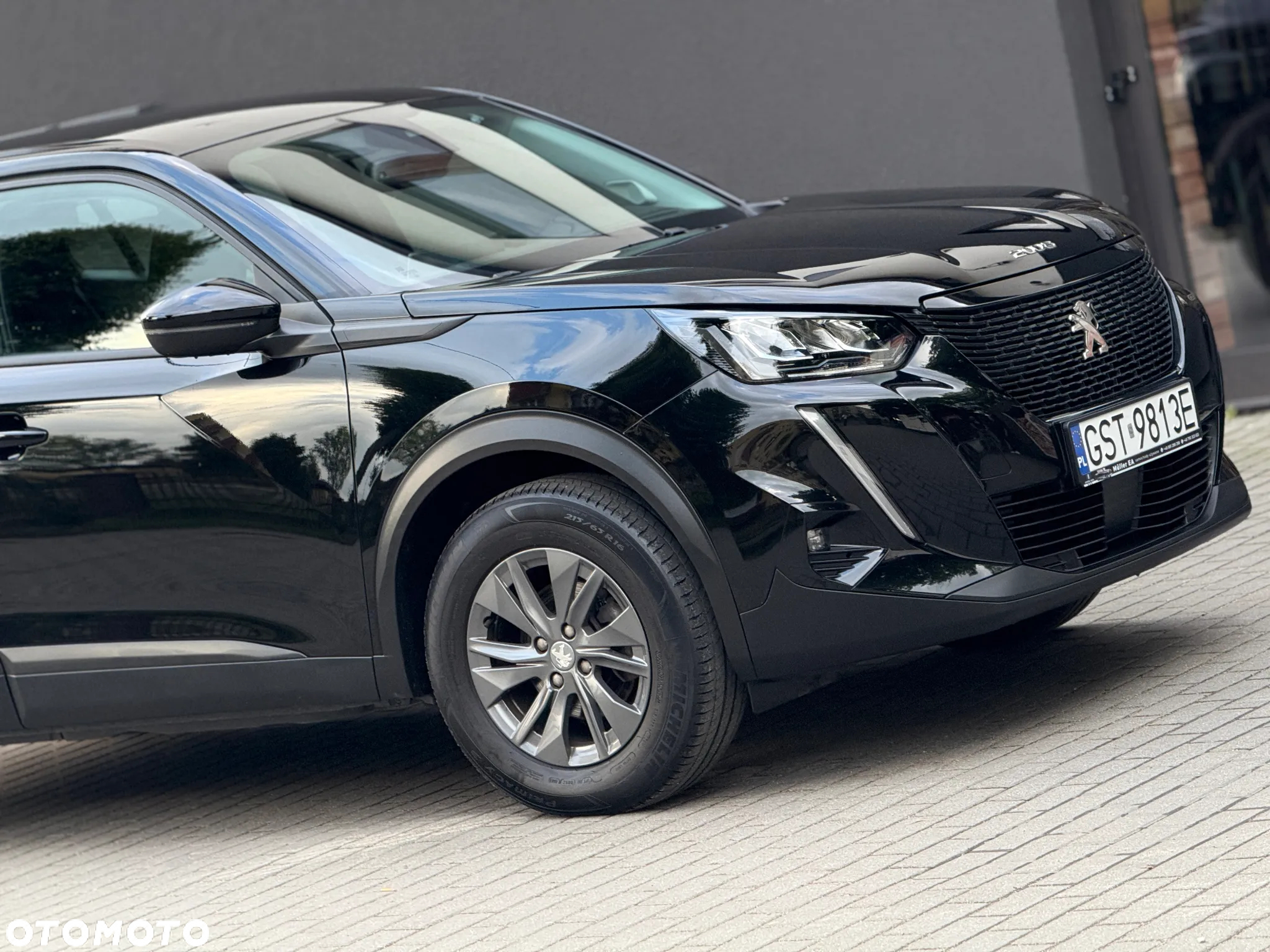 Peugeot 2008 1.2 PureTech Active Pack S&S EAT8 - 11