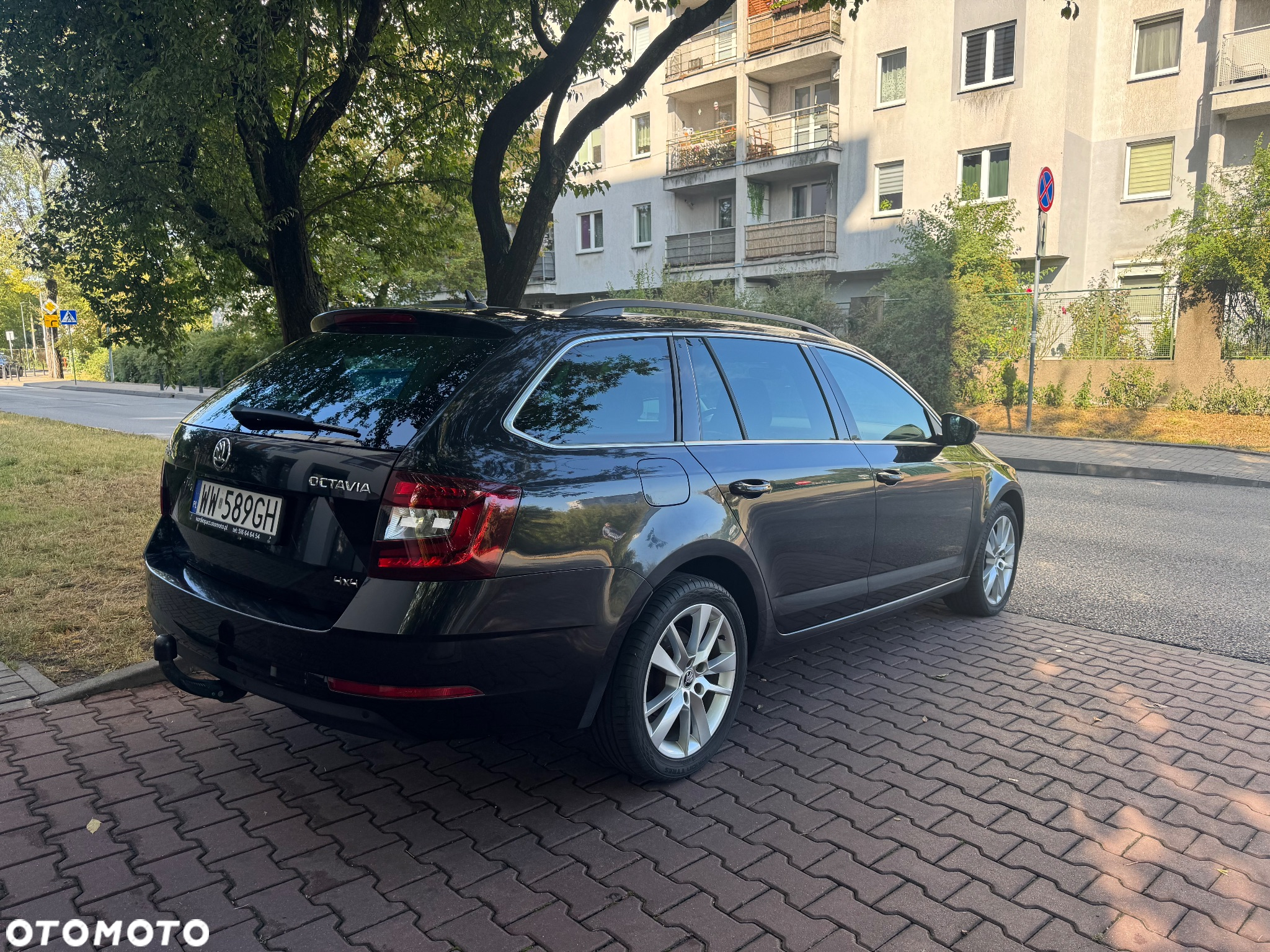 Skoda Octavia 2.0 TDI 4x4 Style DSG - 4