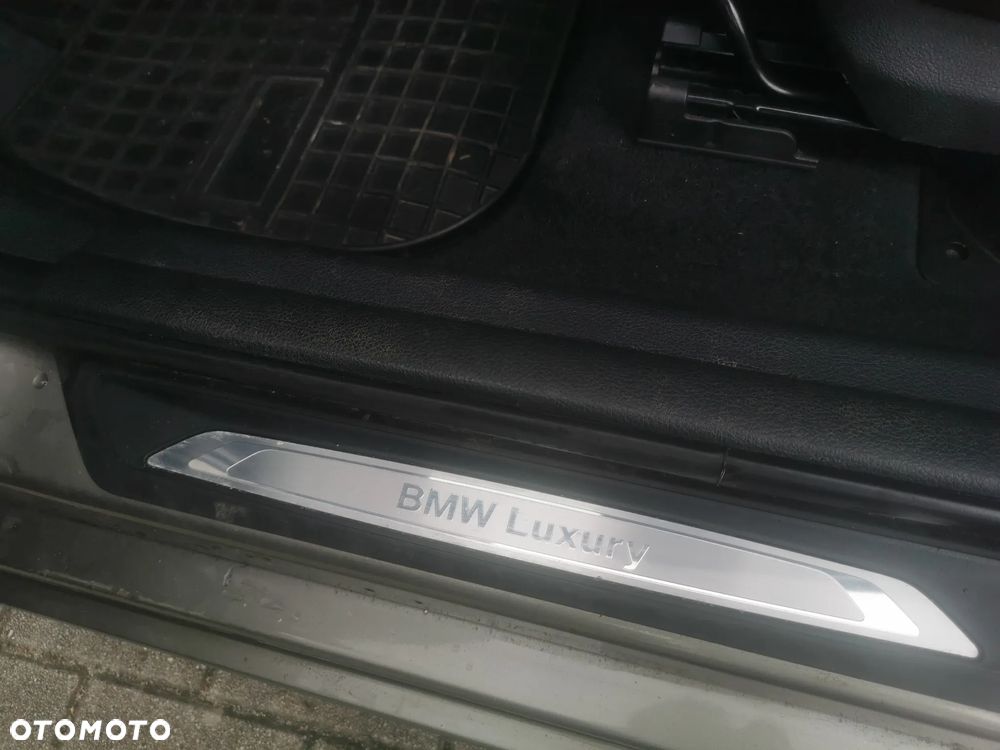 BMW Seria 2 220d xDrive Sport-Aut Luxury Line - 25