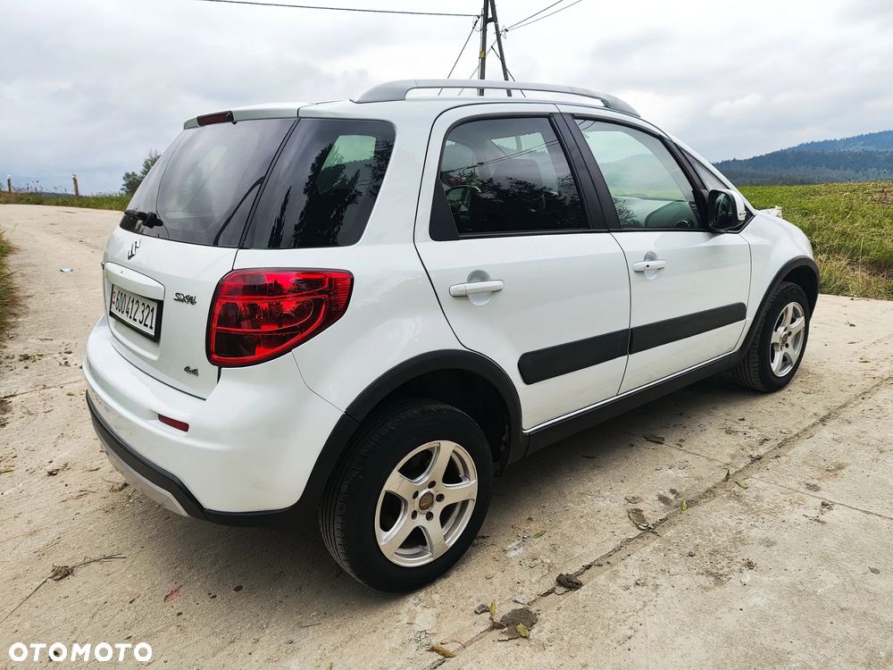 Suzuki SX4 1.6 Premium 4WD - 7