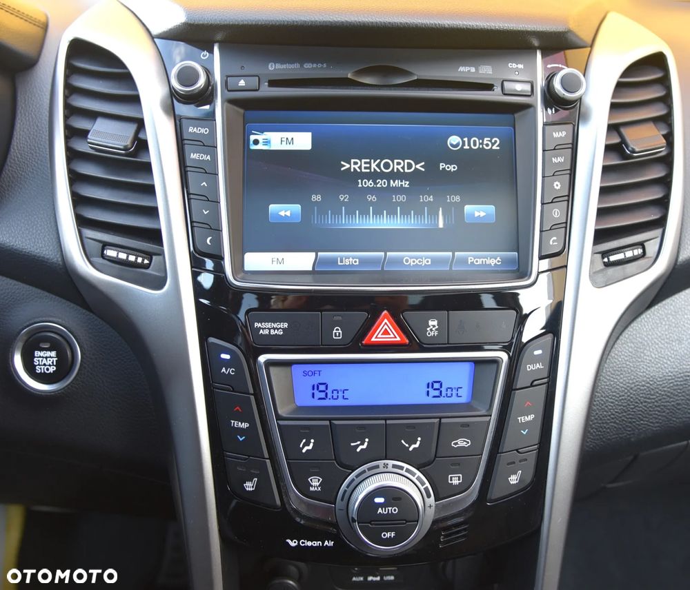 Hyundai i30 blue 1.6 GDI DCT Premium - 29