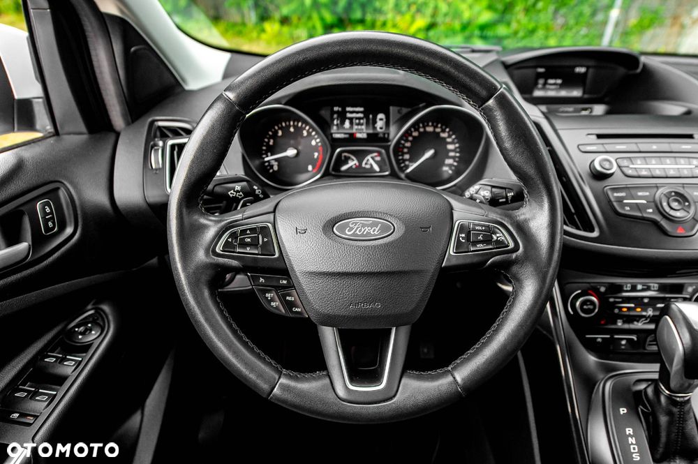 Ford Kuga 1.5 EcoBoost 4x4 Titanium - 26
