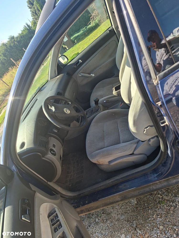 Volkswagen Passat 1.9 TDI - 4