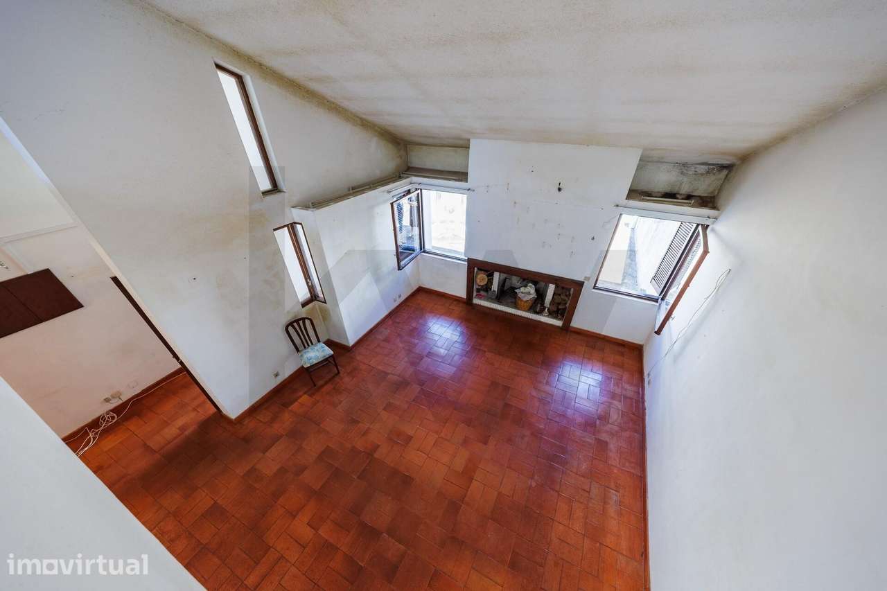 Moradia T3 com Excelente Potencial em Vila Nova de Santo André - Grande imagem: 4/52