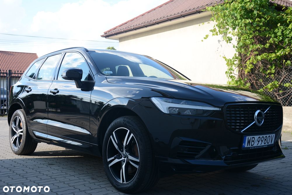 Volvo XC 60 T8 AWD Plug-In Hybrid Momentum - 2