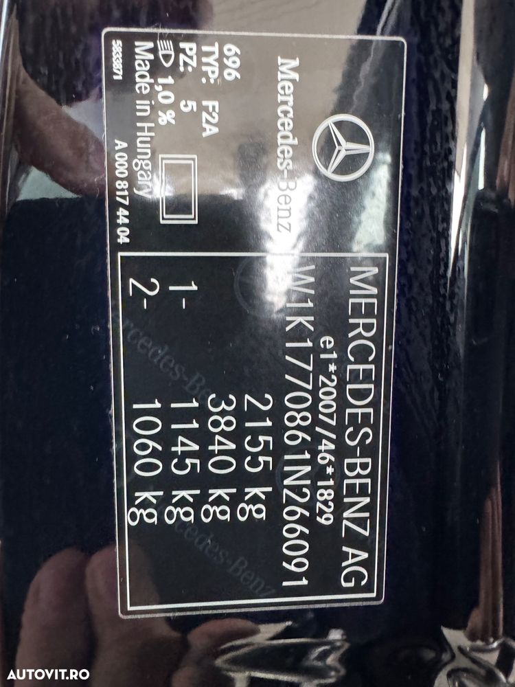 Mercedes-Benz A 250 e Sedan Aut. - 23