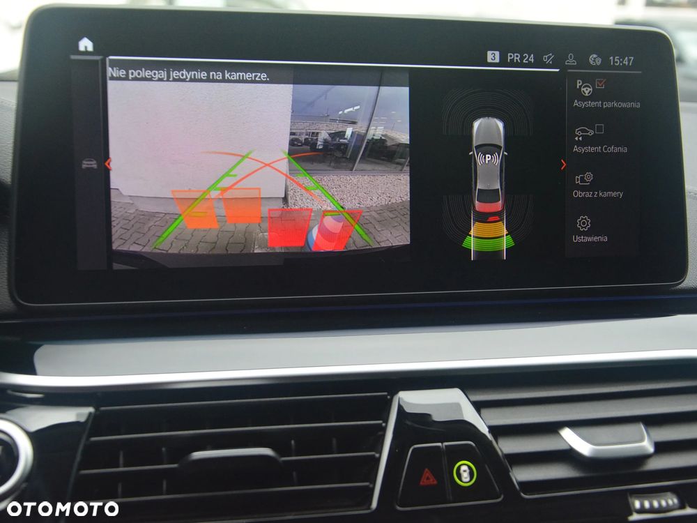 BMW Seria 5 530d xDrive Luxury Line - 15