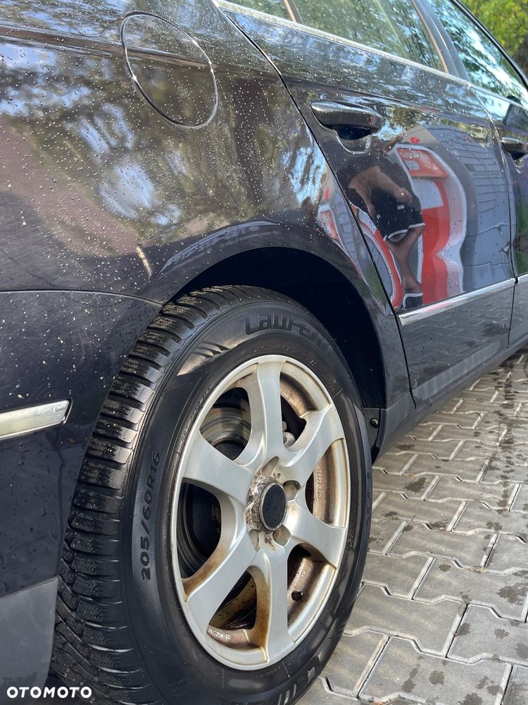 Volkswagen Passat 2.0 Turbo FSI Automatik Individual Chrom dunkel - 8