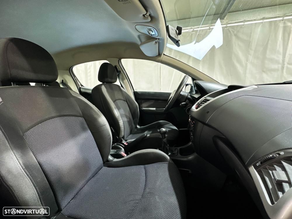 Peugeot 206+ 1.1 Urban - 24