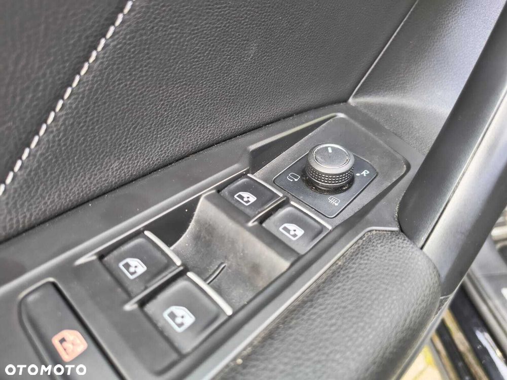 Volkswagen Tiguan Allspace 2.0 TDI 4Mot R-Line DSG 7os - 25