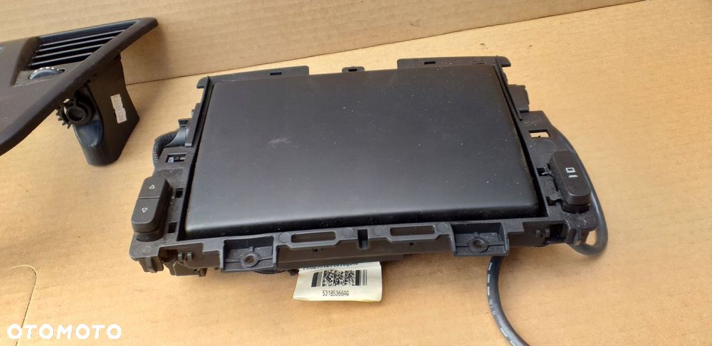 alfa romeo giulietta ekran wyświetlacz nawigacji radio navi - 8