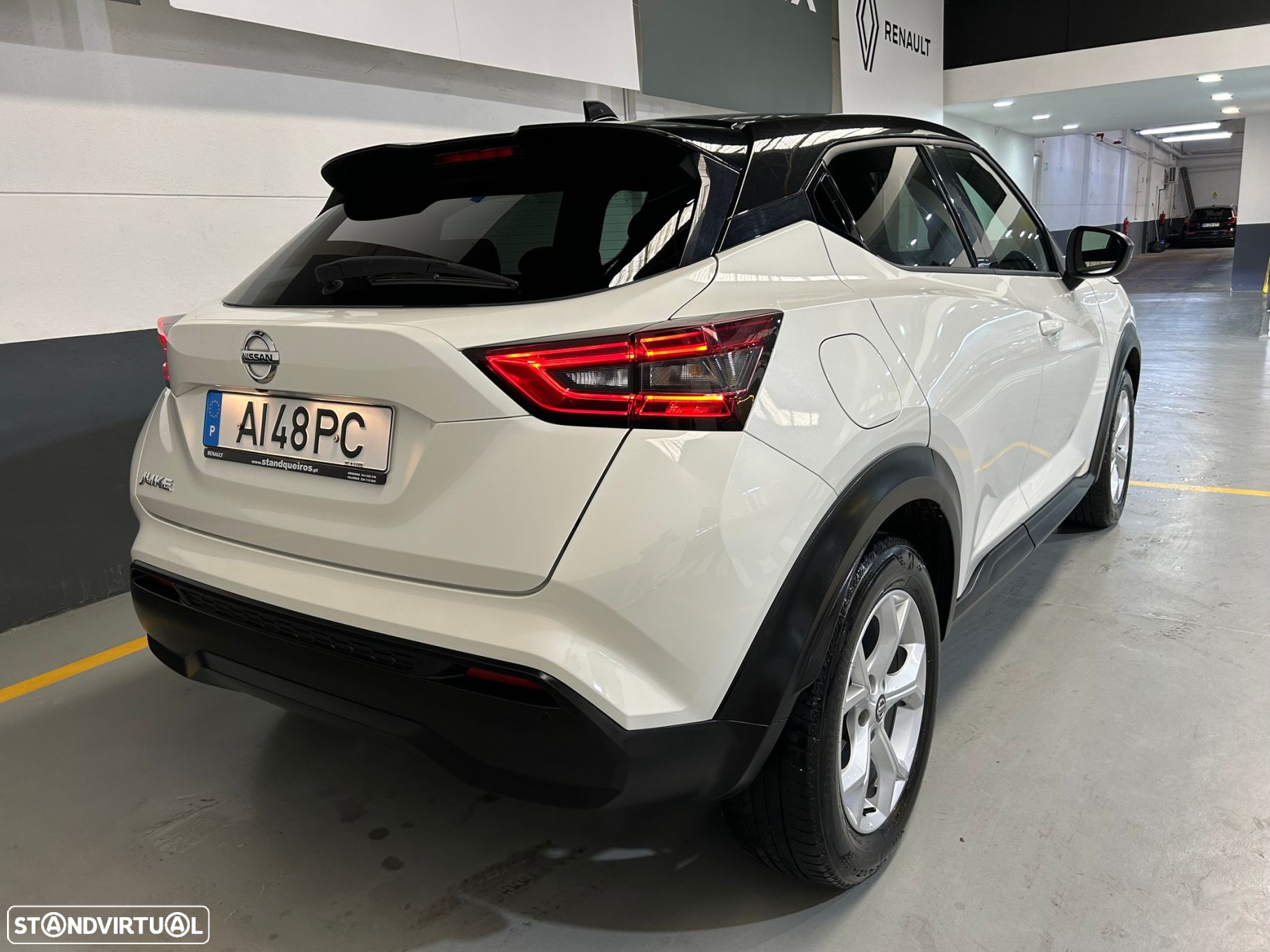 Nissan Juke 1.0 DIG-T N-Connecta - 9