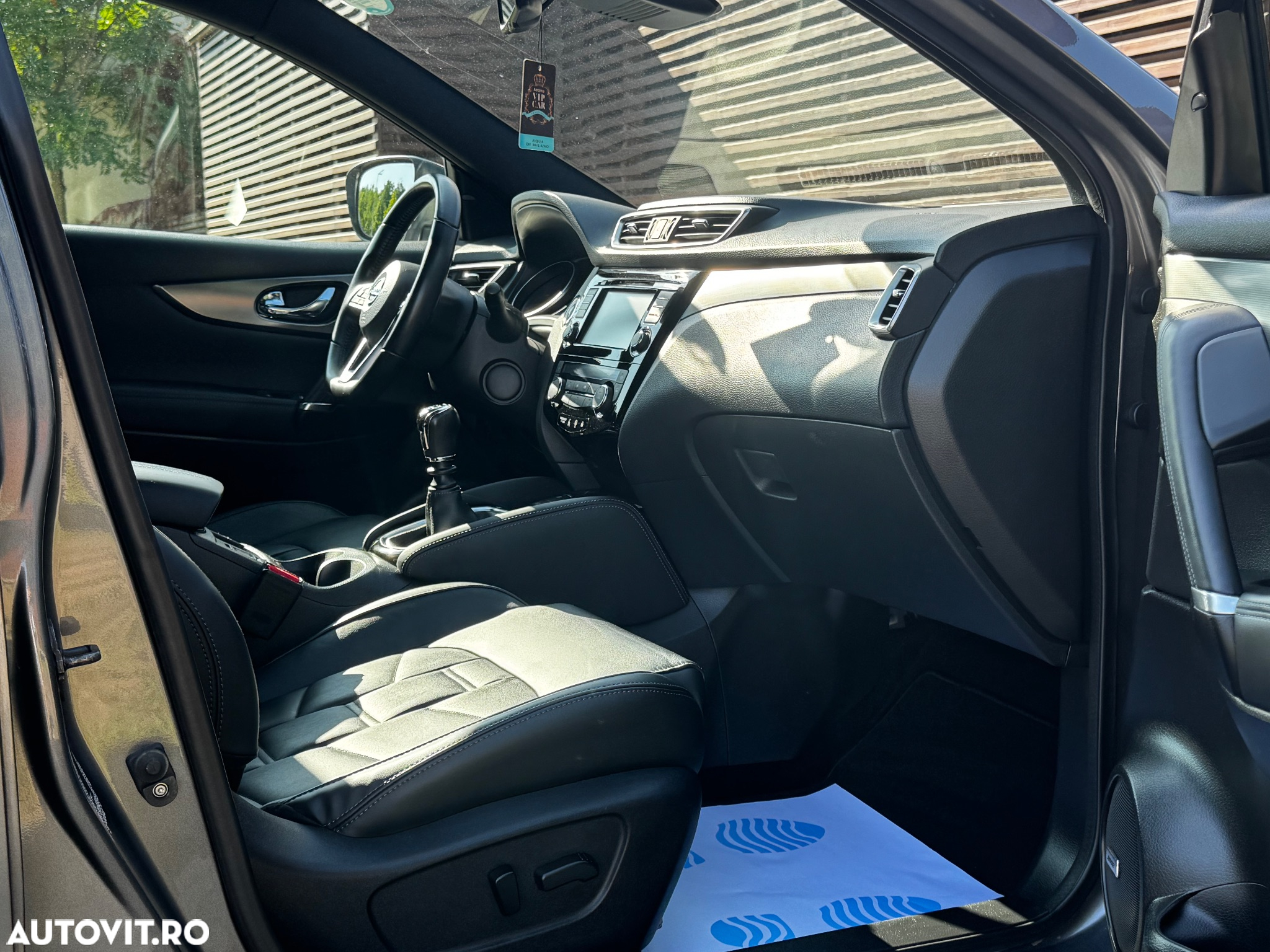 Nissan Qashqai 1.7 dCi TEKNA+ - 21
