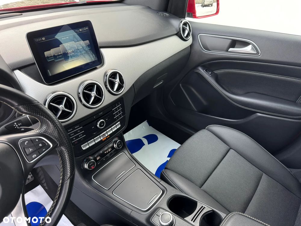 Mercedes-Benz Klasa B 200 7G-DCT Edition - 14