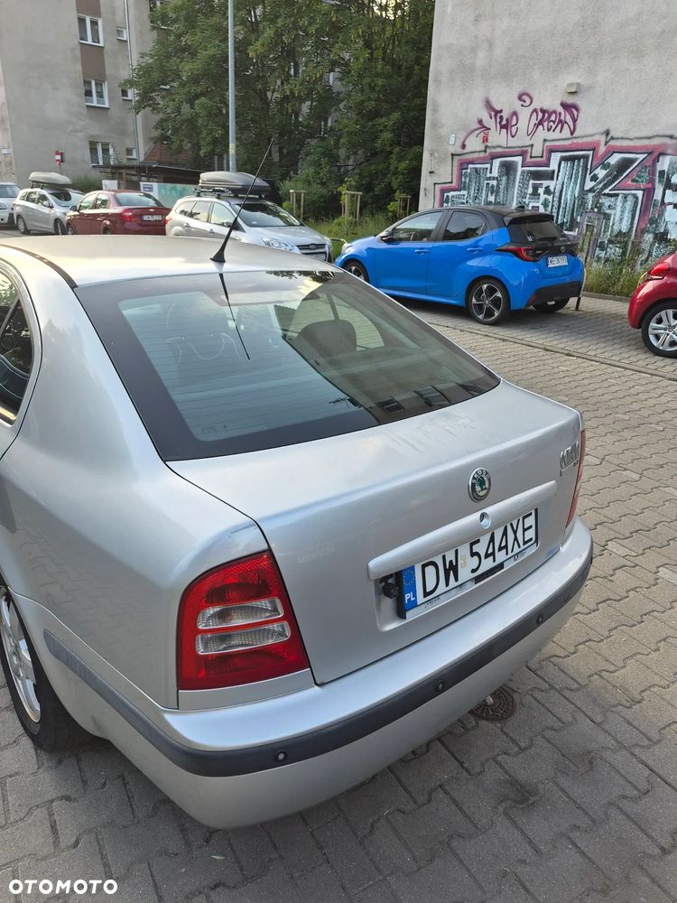 Skoda Octavia 2.0 Ambiente - 14