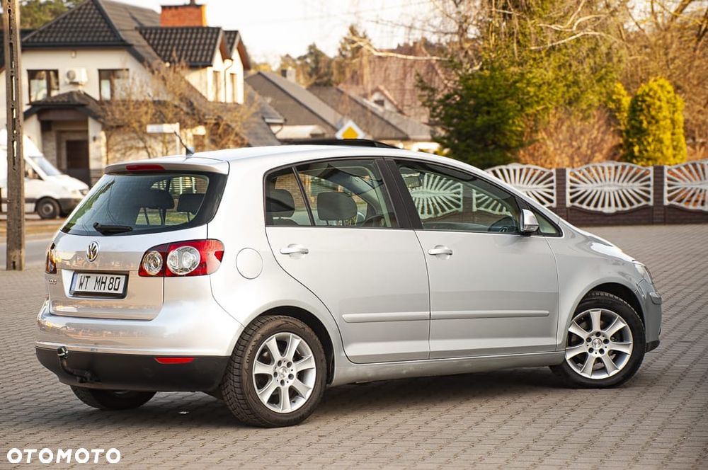 Volkswagen Golf Plus 1.6 Goal - 18