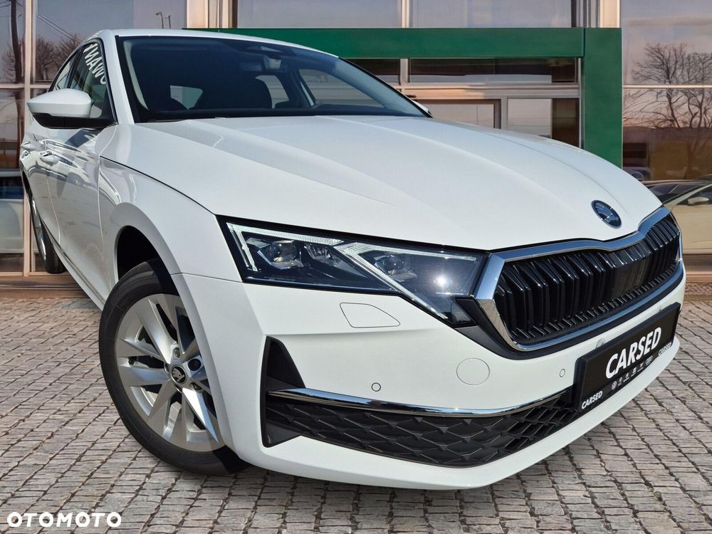 Skoda Octavia 1.5 TSI mHEV Drive Selection DSG - 11