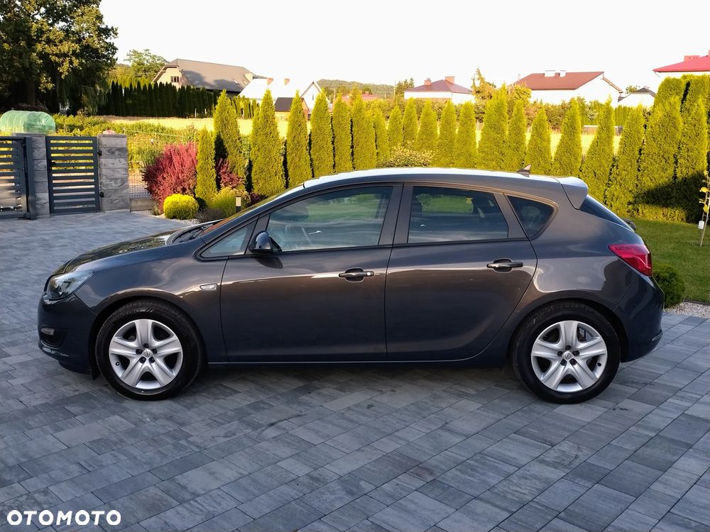 Opel Astra 1.4 Turbo Innovation - 16