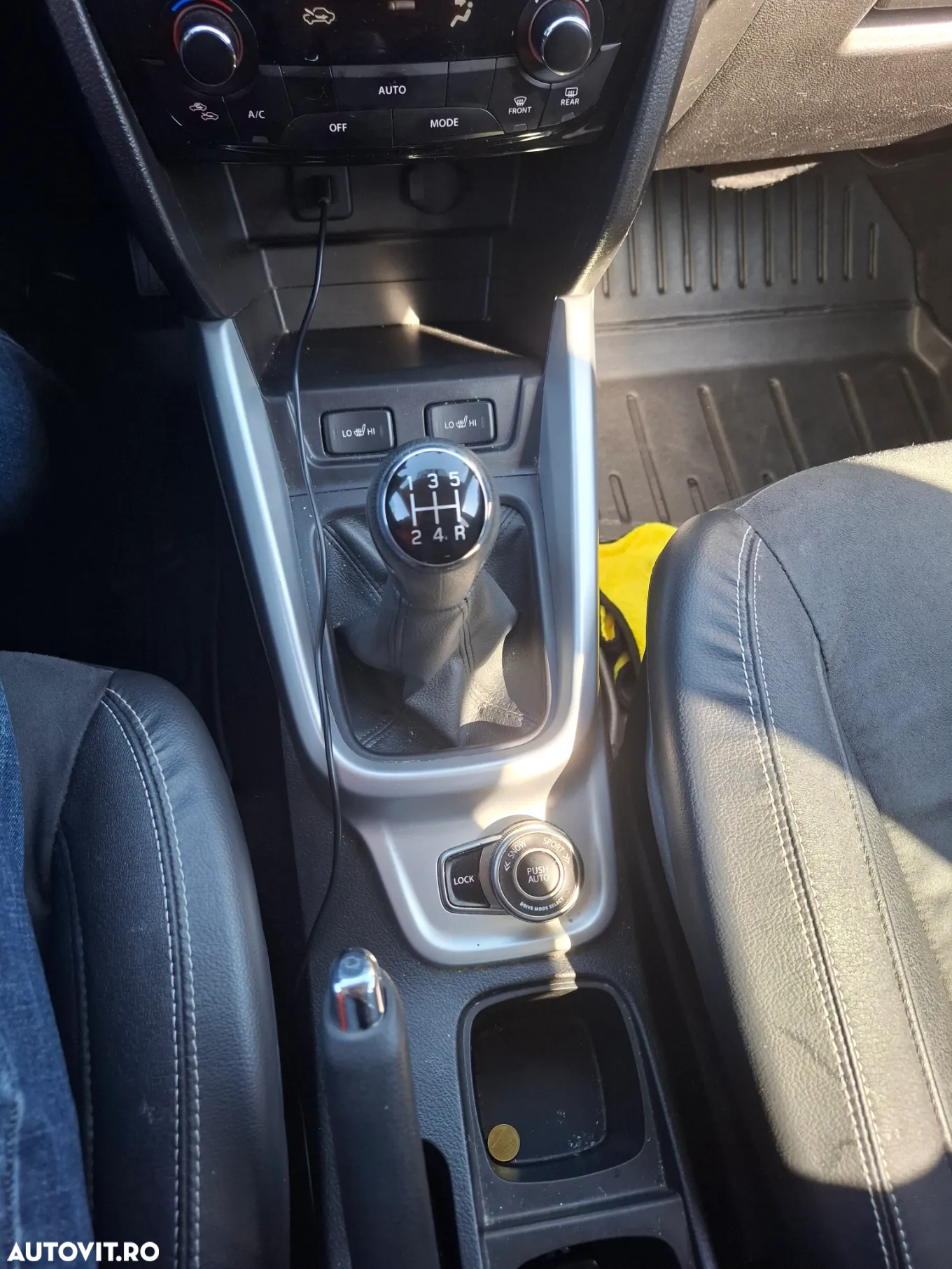 Suzuki Vitara 1.6 4X4 Luxus - 8