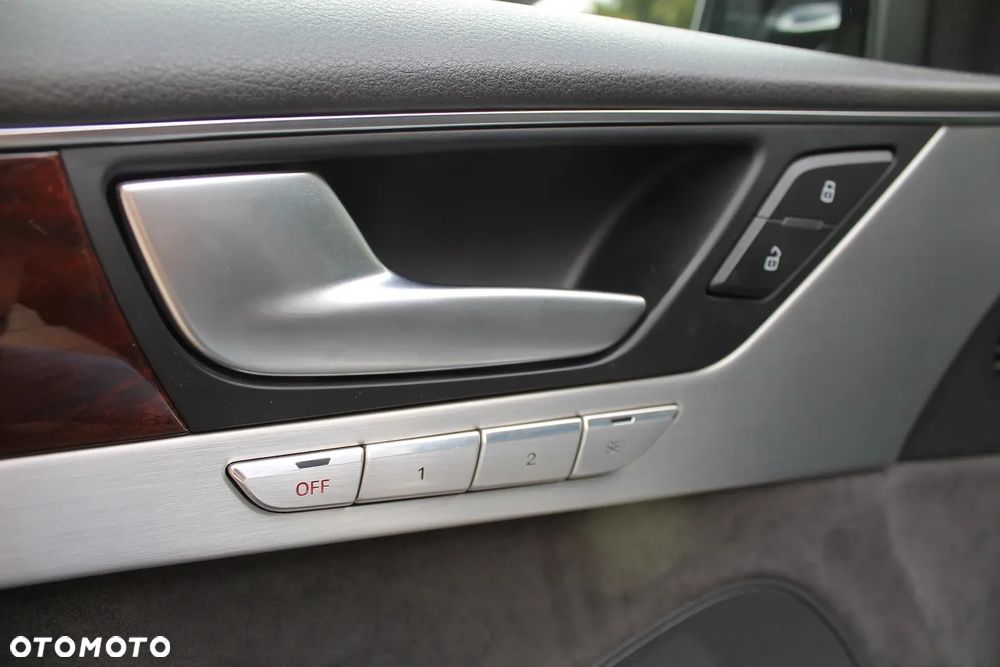 Audi A8 3.0 TDI Quattro - 15