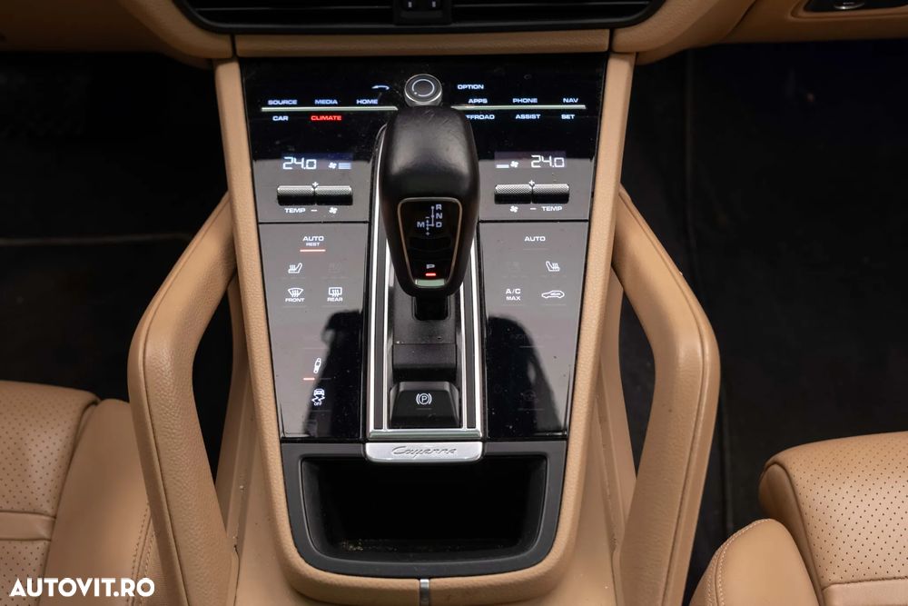 Porsche Cayenne Tiptronic S - 27