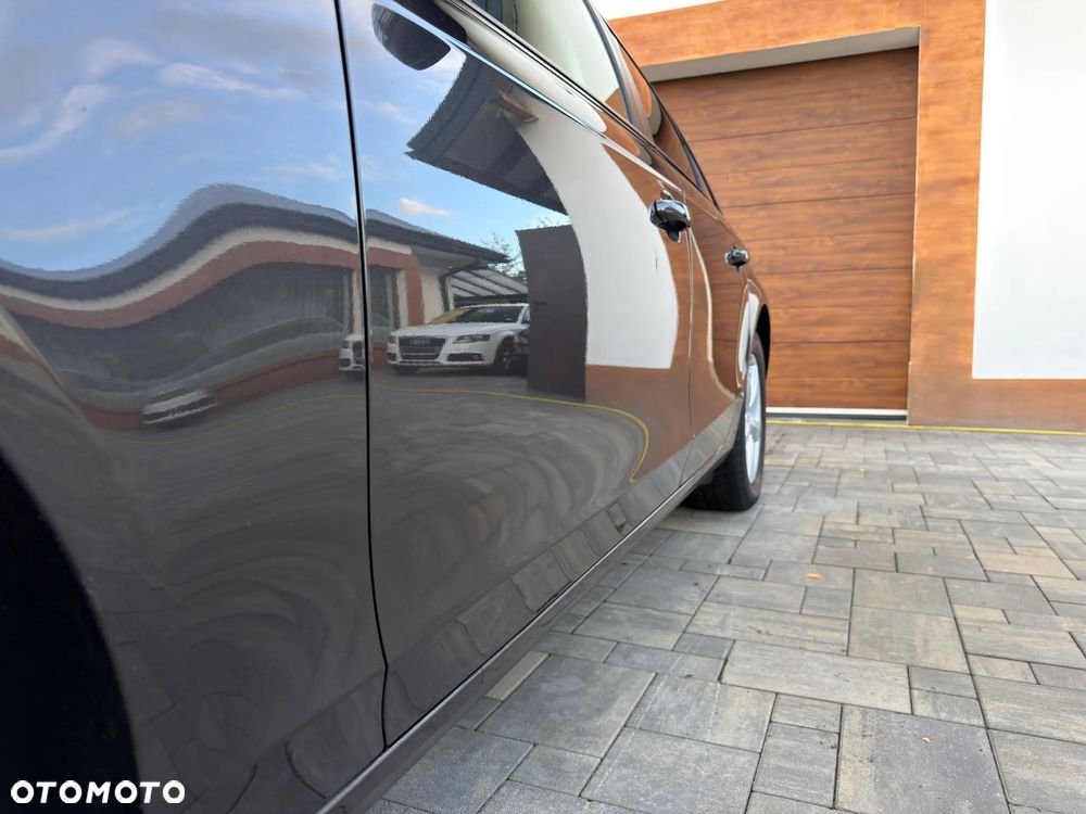 Audi A4 Avant 2.0 TFSI Attraction - 25