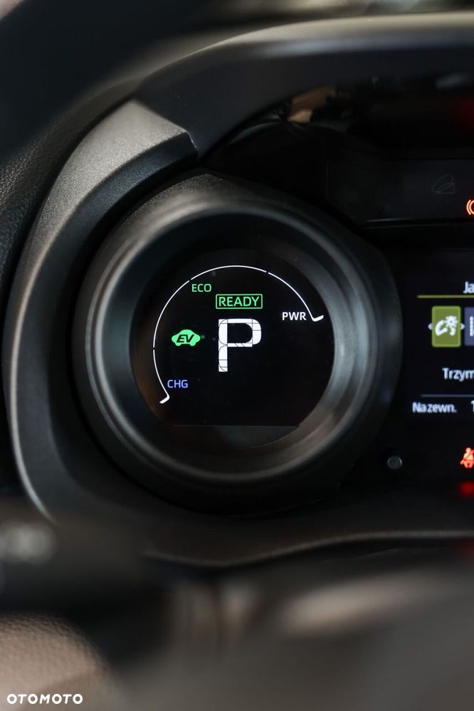 Toyota Yaris Cross Hybrid 1.5 Comfort - 35