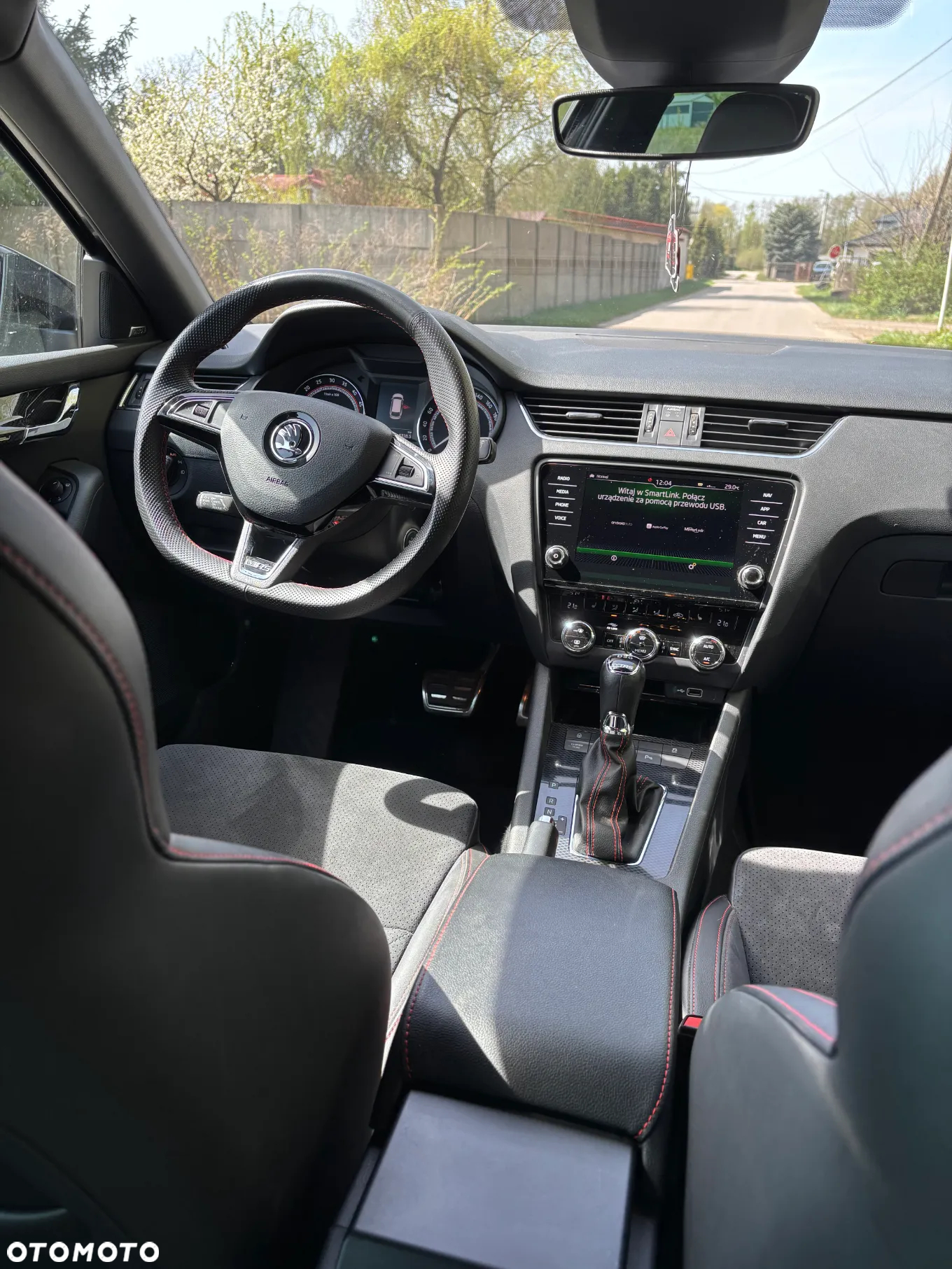 Skoda Octavia 2.0 TDI RS Challenge DSG - 24