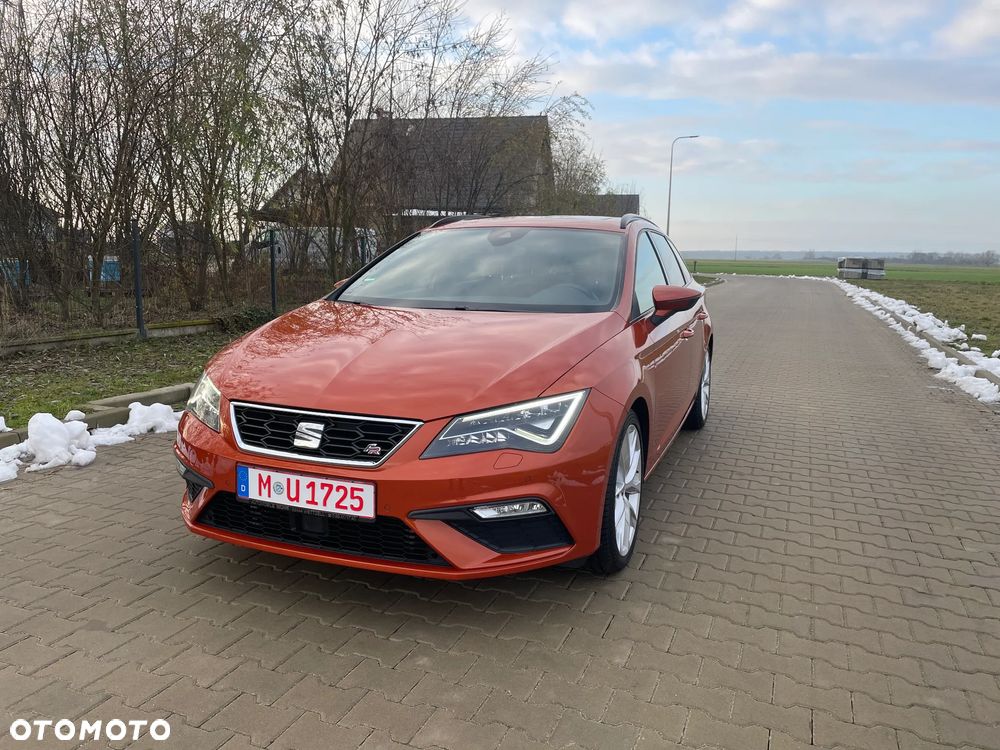 Seat Leon 2.0 TSI DSG OPF FR - 4