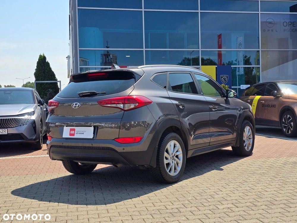 Hyundai Tucson 1.7 CRDI BlueDrive Style 2WD DCT - 6