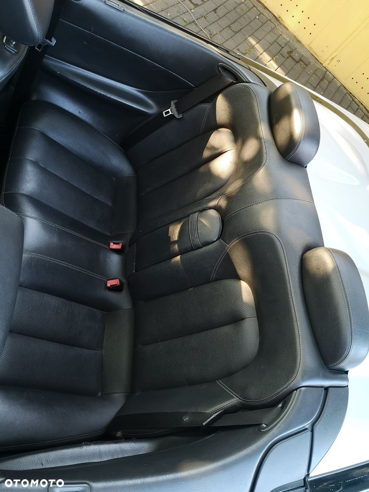 Mercedes-Benz CLK - 10