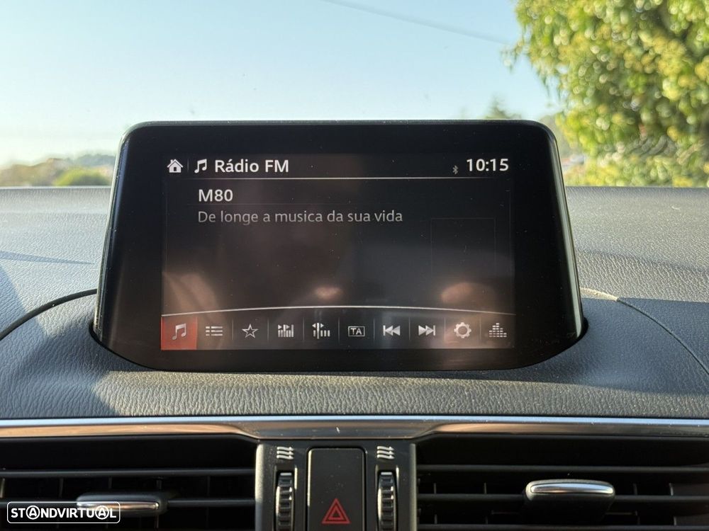 Mazda 3 1.5 Sky-D Excellence Navi - 15