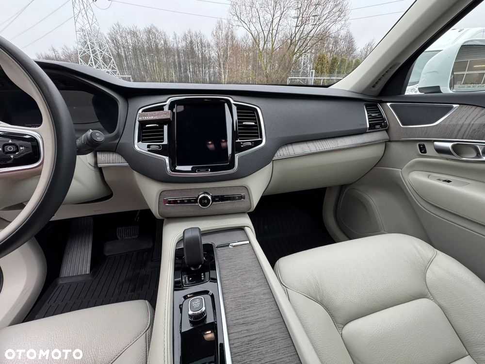 Volvo XC 90 B6 B AWD Inscription 7os - 28