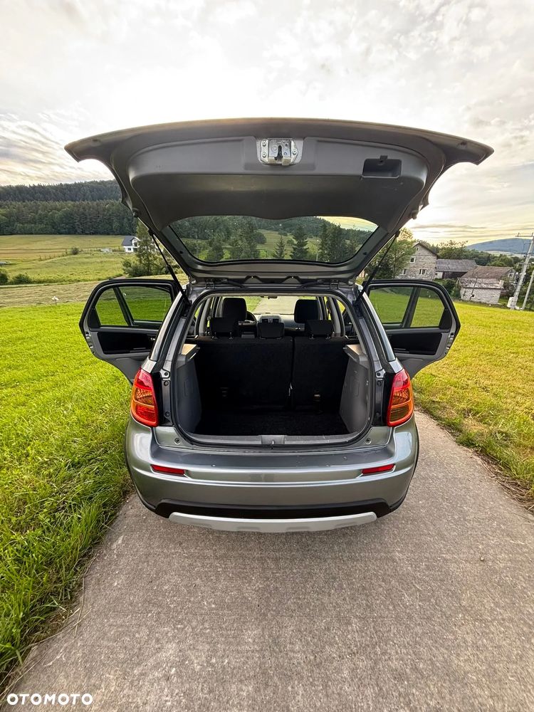 Suzuki SX4 1.6 Premium 4WD - 20