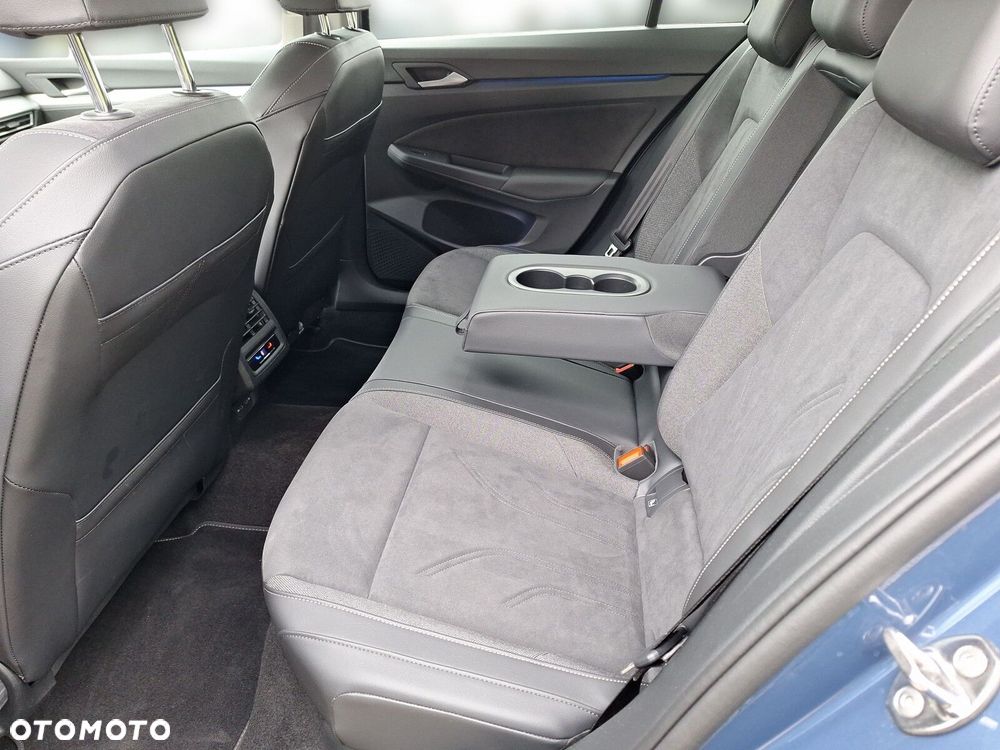 Volkswagen Golf Variant 1.5 eTSI mHEV Life DSG - 13