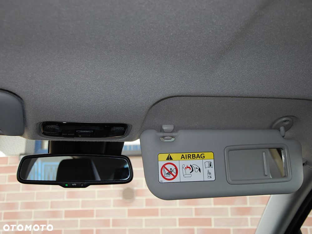 Toyota Yaris 1.5 Comfort - 17