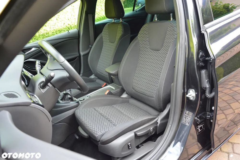 Opel Astra - 12