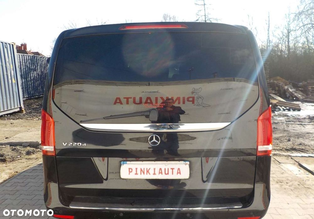 Mercedes-Benz Klasa V - 14