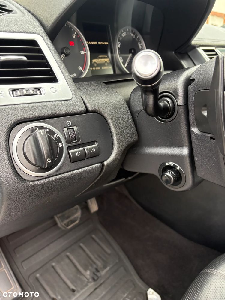 Land Rover Range Rover Sport - 17