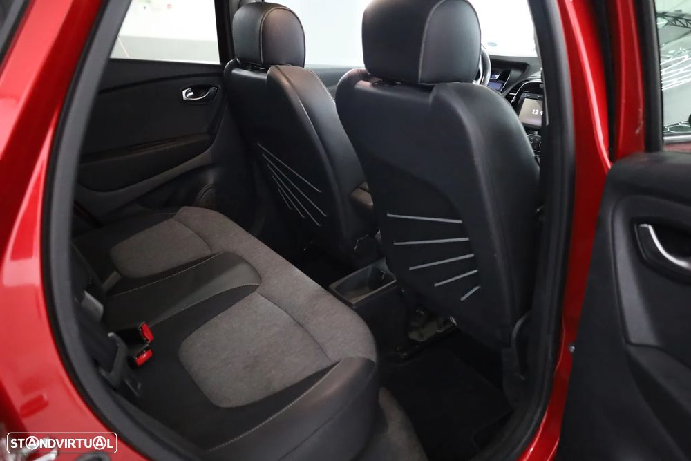 Renault Captur 1.3 TCe Exclusive - 22