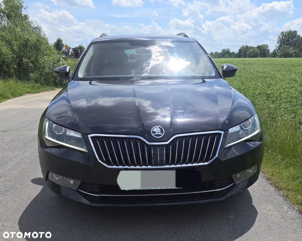 Skoda Superb - 1