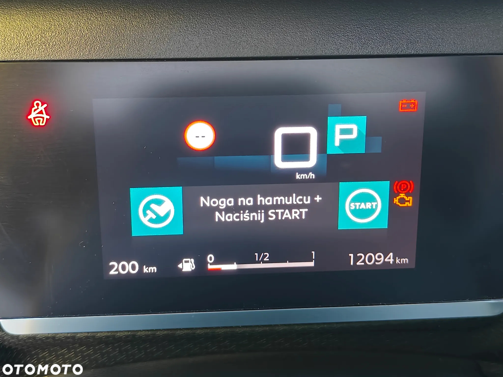 Citroën C4 BlueHDi 130 Stop&Start EAT8 SHINE - 12