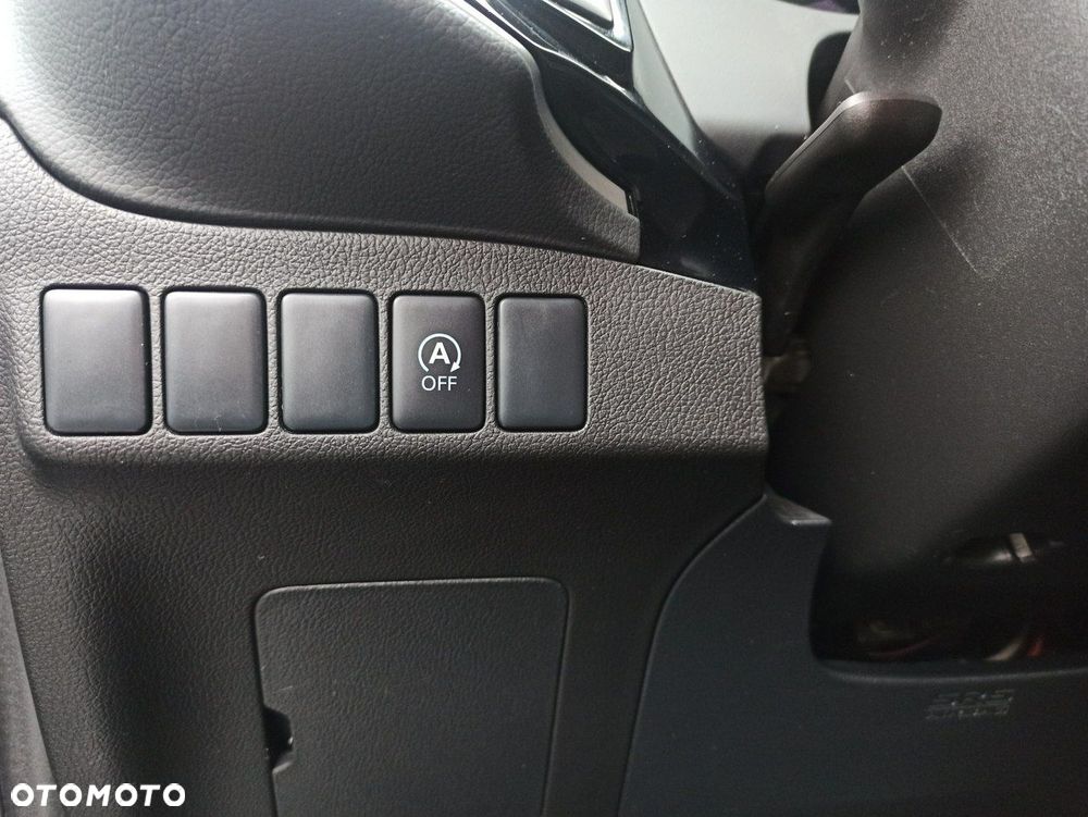 Mitsubishi Outlander 2.0 Intense + 2WD - 21