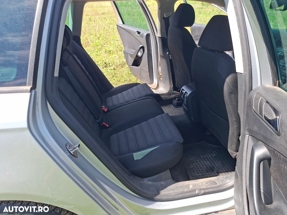 Volkswagen Passat 2.0 TDI DPF Comfortline - 8