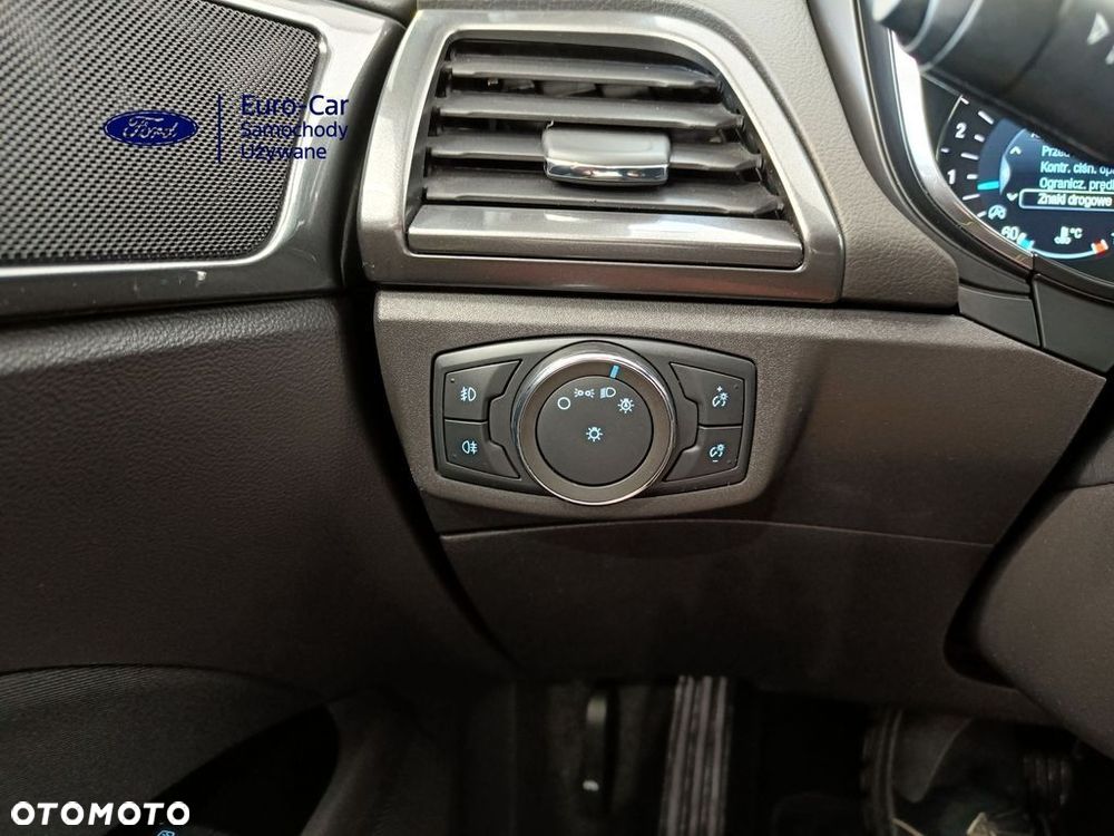Ford Mondeo 2.0 EcoBlue Titanium - 18