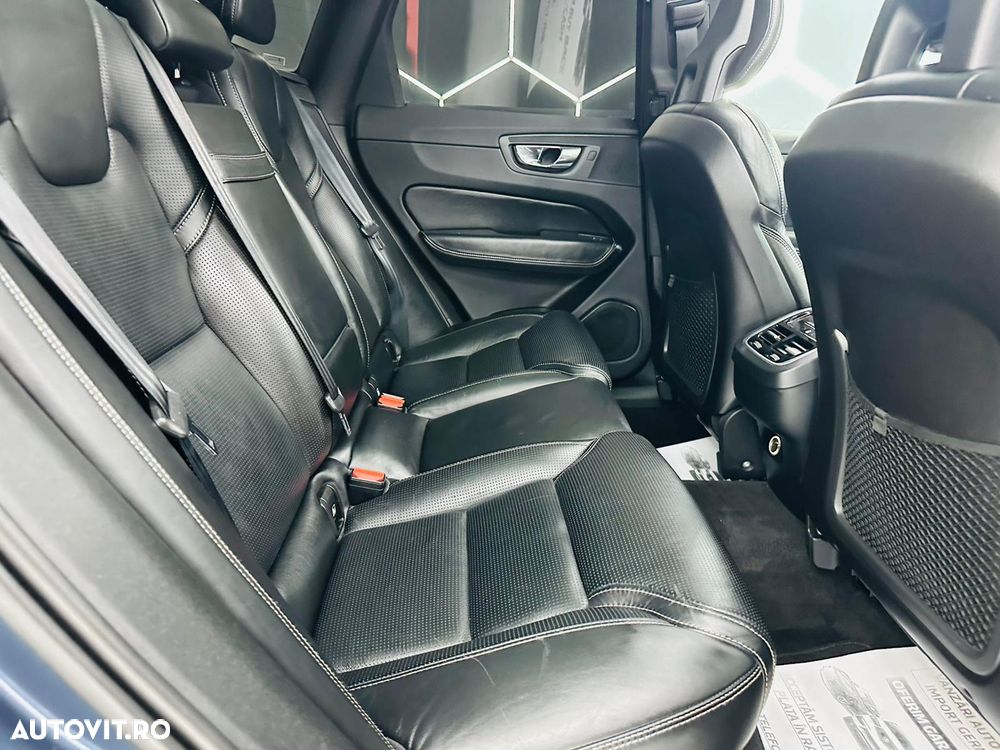 Volvo XC 60 D5 AWD Geartronic Inscription - 7