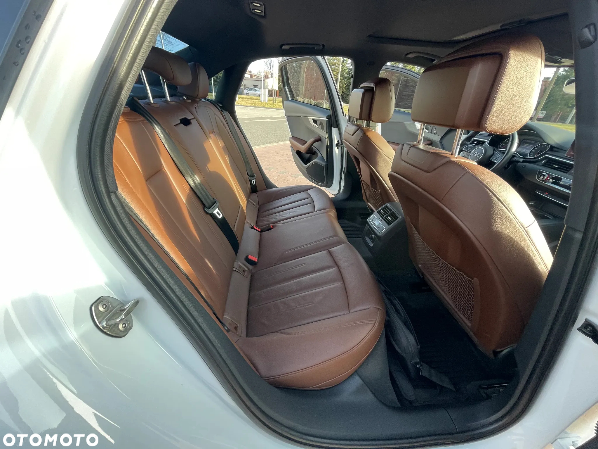 Audi A4 2.0 TFSI ultra S tronic - 26