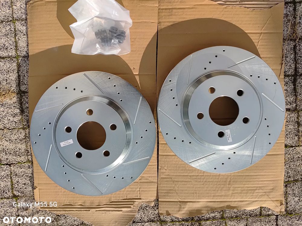 Używany Tarcze hamulcowe - 2 000 PLN - Otomoto.pl