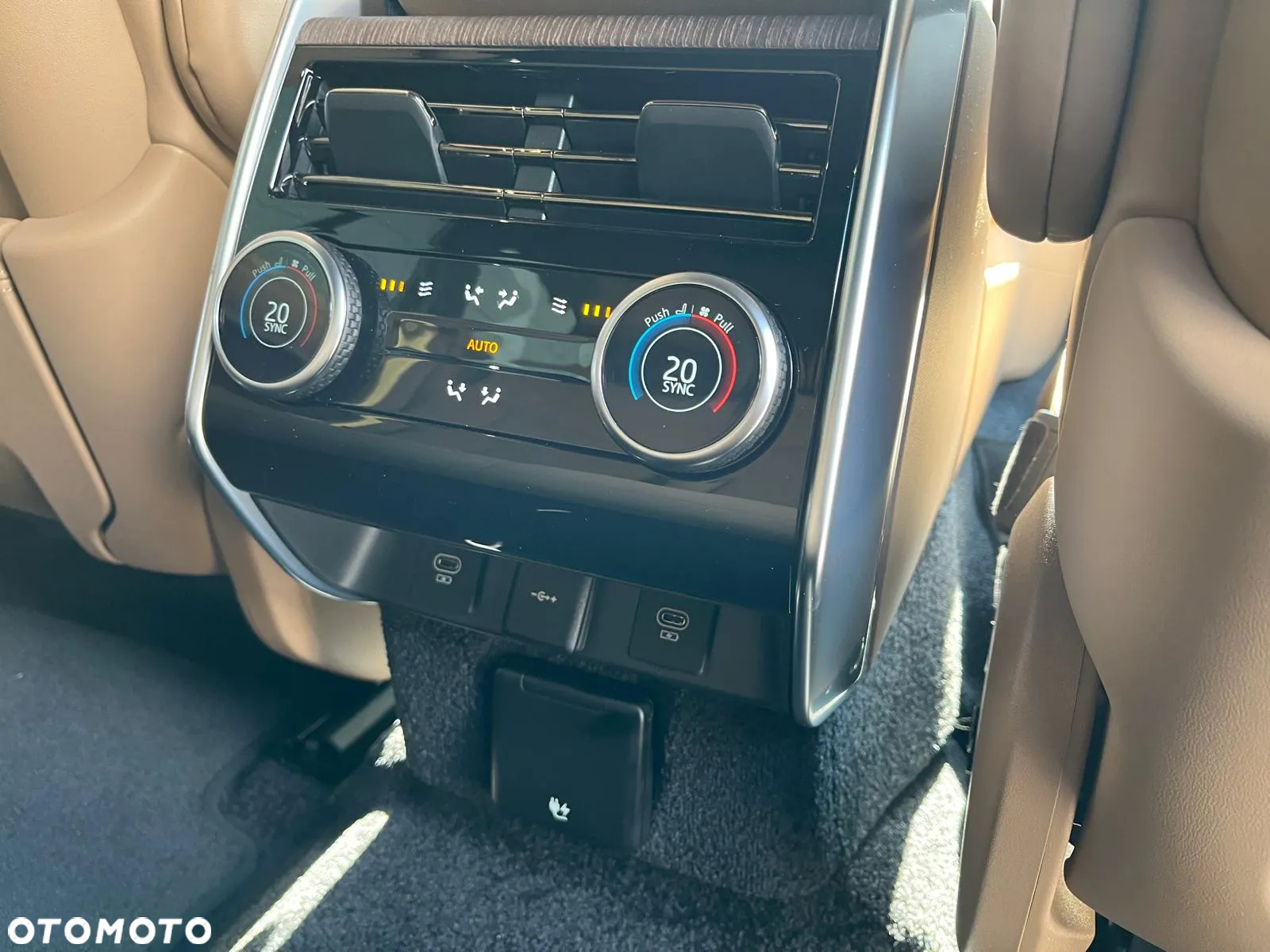 Land Rover Range Rover - 6