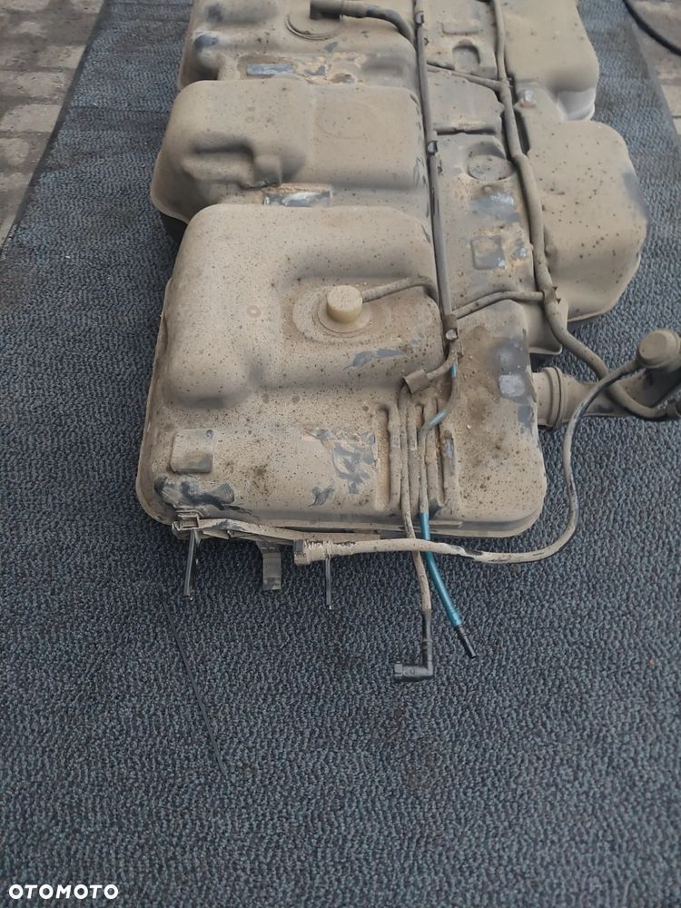 VOLKSWAGEN T5 3,2 V6 ZBIORNIK PALIWA POMPA PRZEWODY  RAF-AUTO - 3